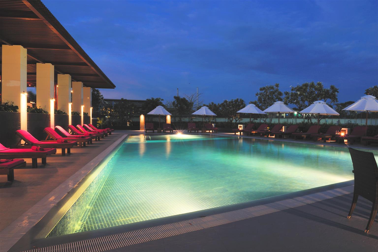 Hotel Amaranth Suvarnabhumi - Free Suvarnabhumi Airport Shuttle