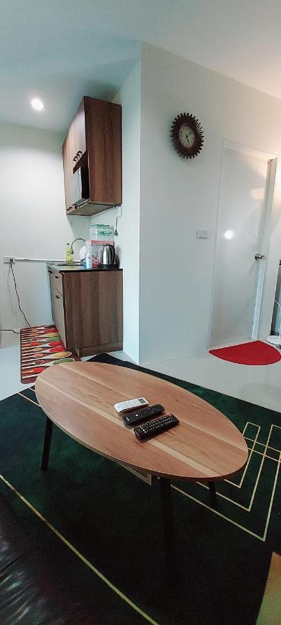 Asakan Place Srinakarin Apartment