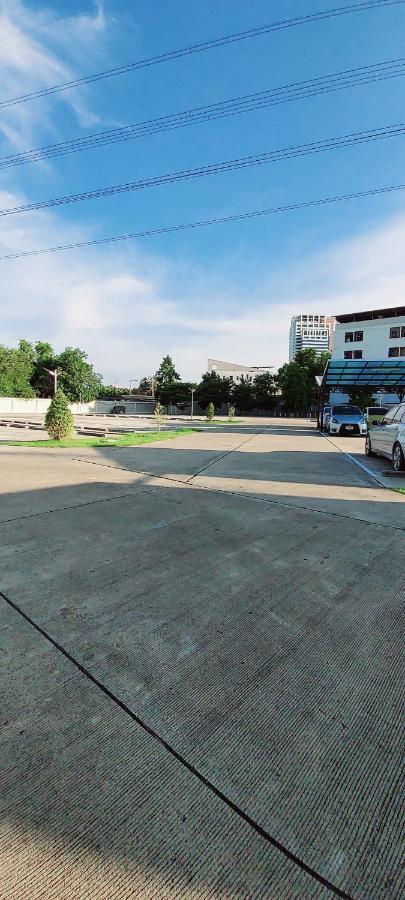 Apartment Asakan Place Srinakarin *