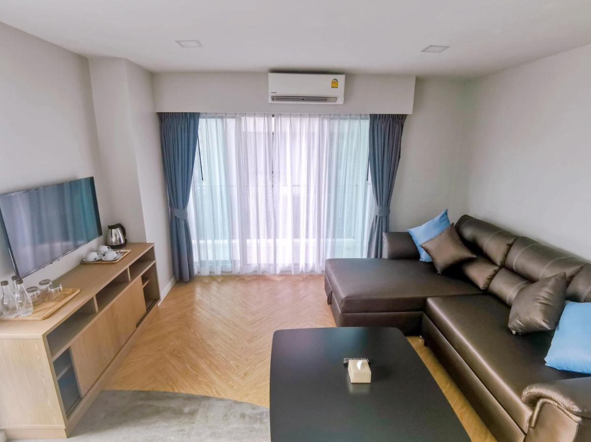 Rico Ratchadapisek 32 Khách sạn 3*