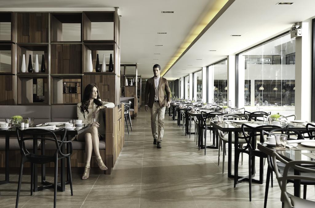 S Ratchada Leisure 5*