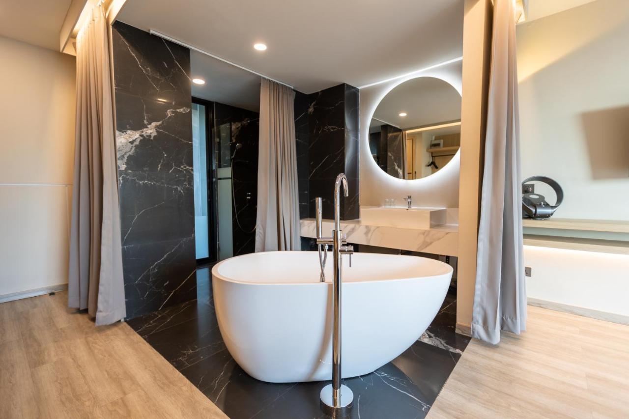 Hotel 56 4*
