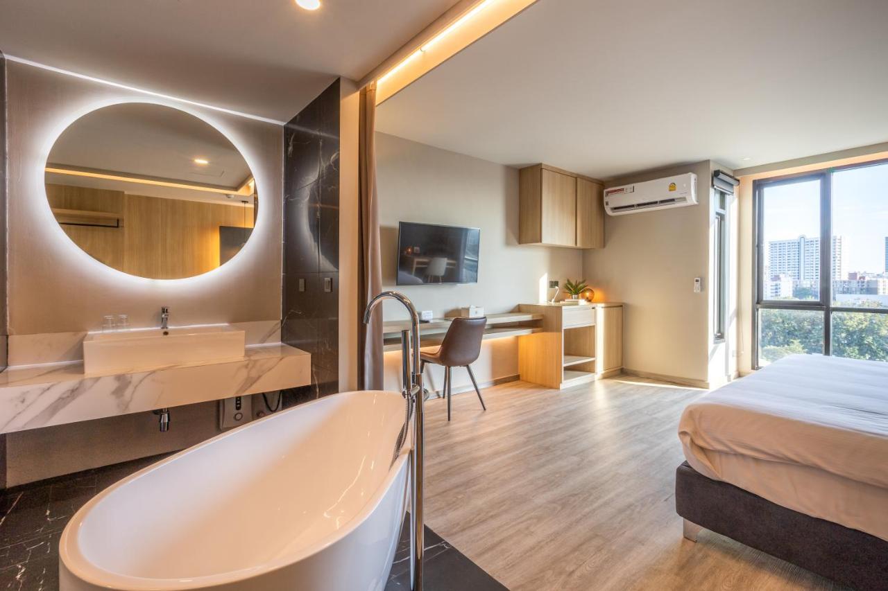 56 Hotel Bangkok