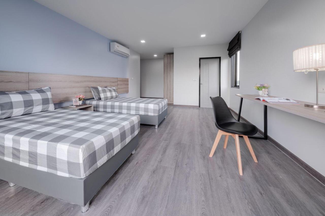 Apartment Aqua Residences: New Near Wutthakat Bts Station *