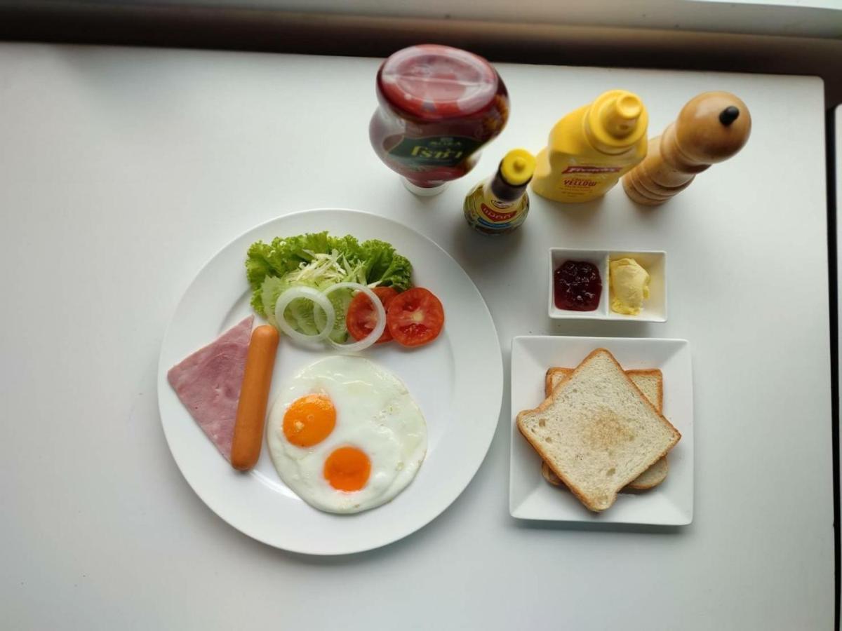Hotel Admire Thonburi 3*