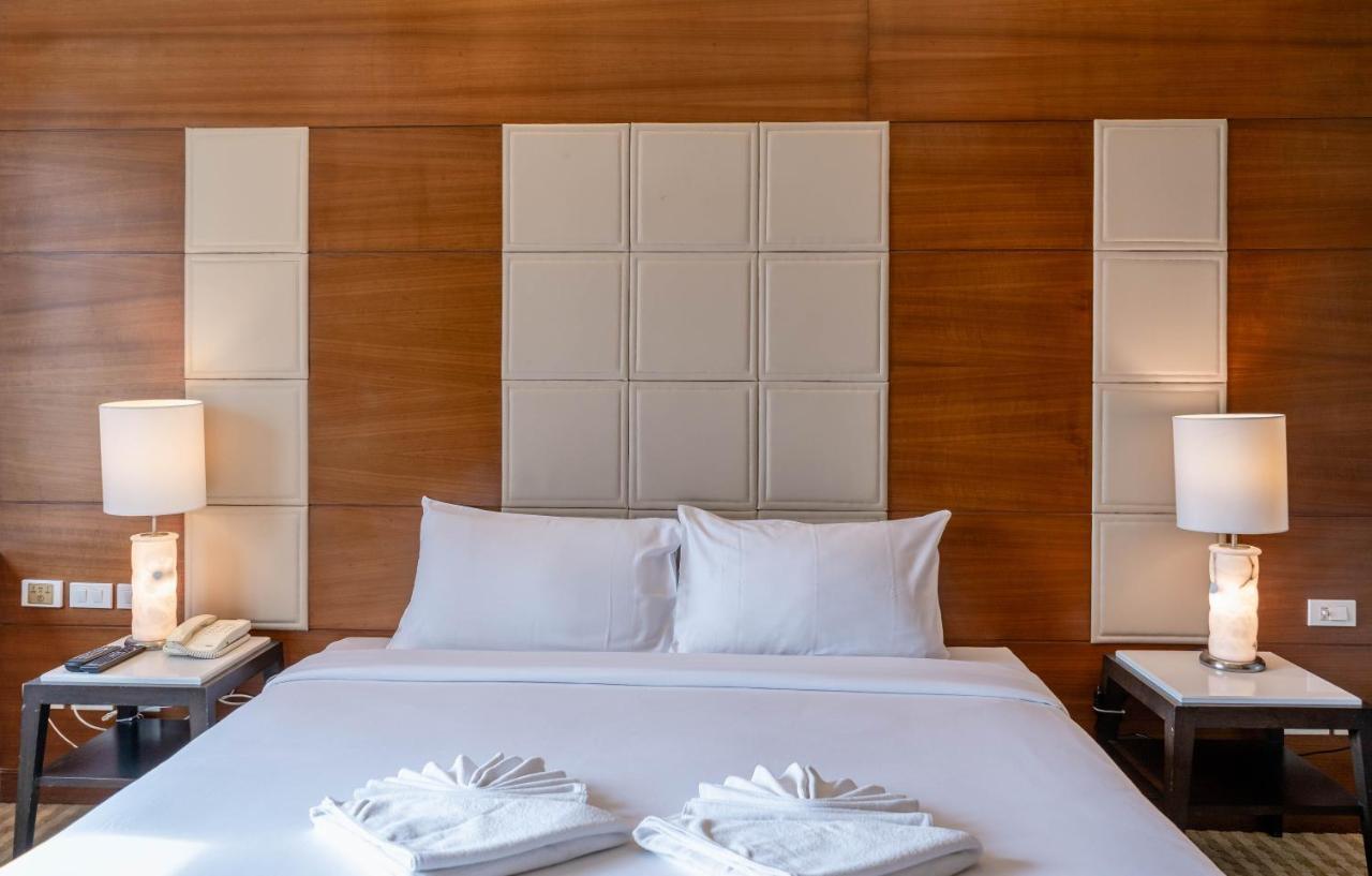 Khách sạn Jasmine Bangkok