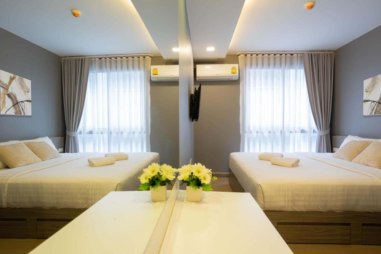 Dazzle Aparthotel