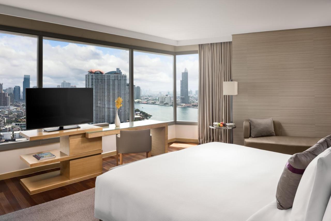 Hotel Avani Riverside -sha Certified