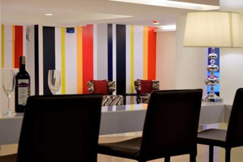 Grand Alpine Hotell Bangkok