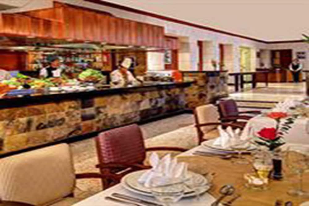 Hotell Radisson Chateau De Bangkok