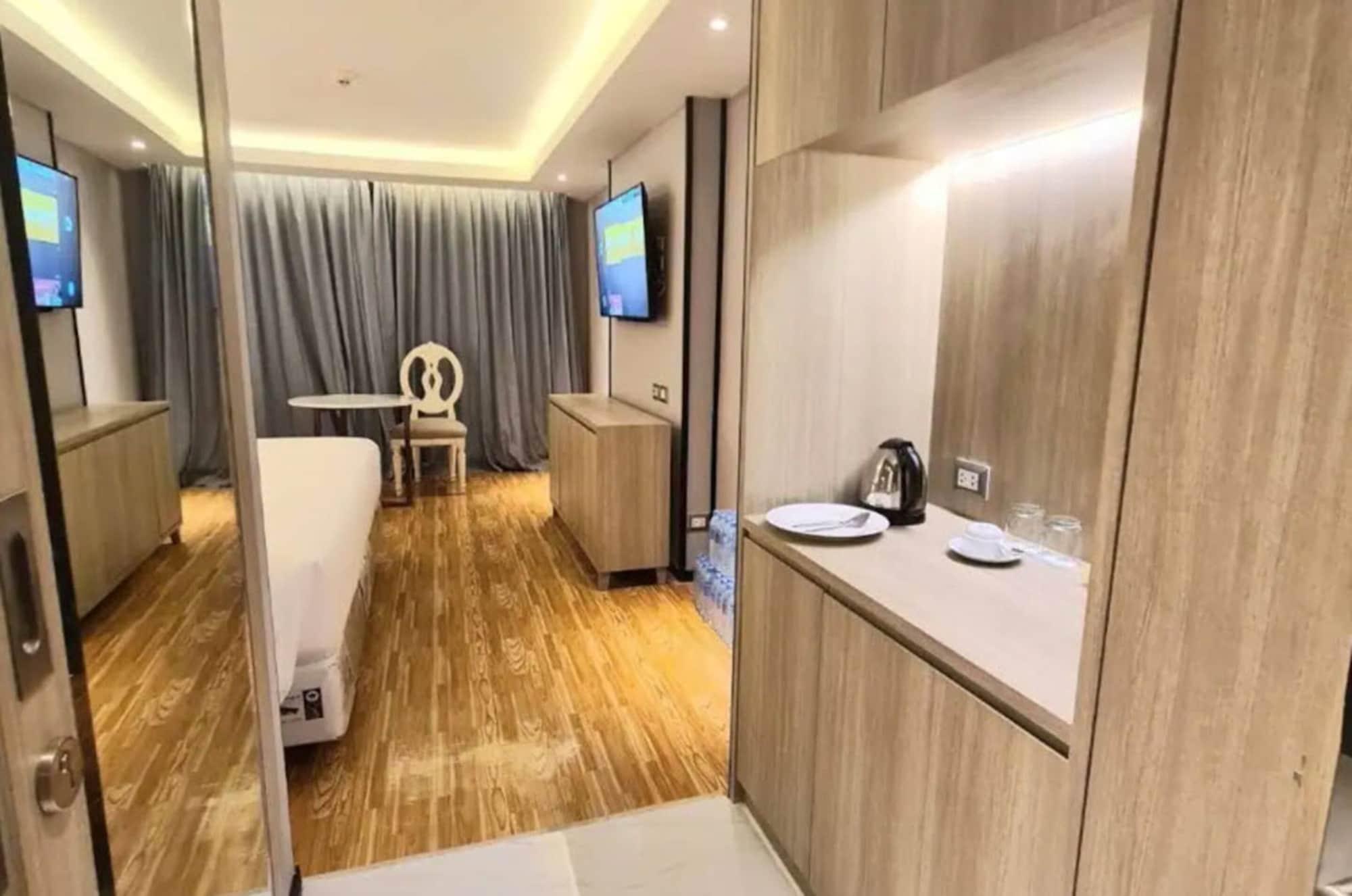 Grace Hotel 3*