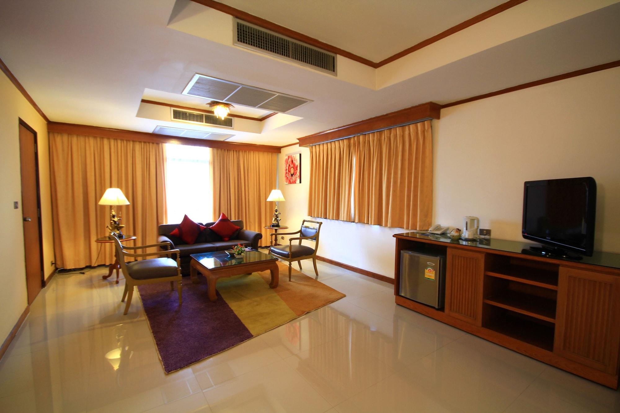 Pinnacle Lumpinee Park 3* Bangkok