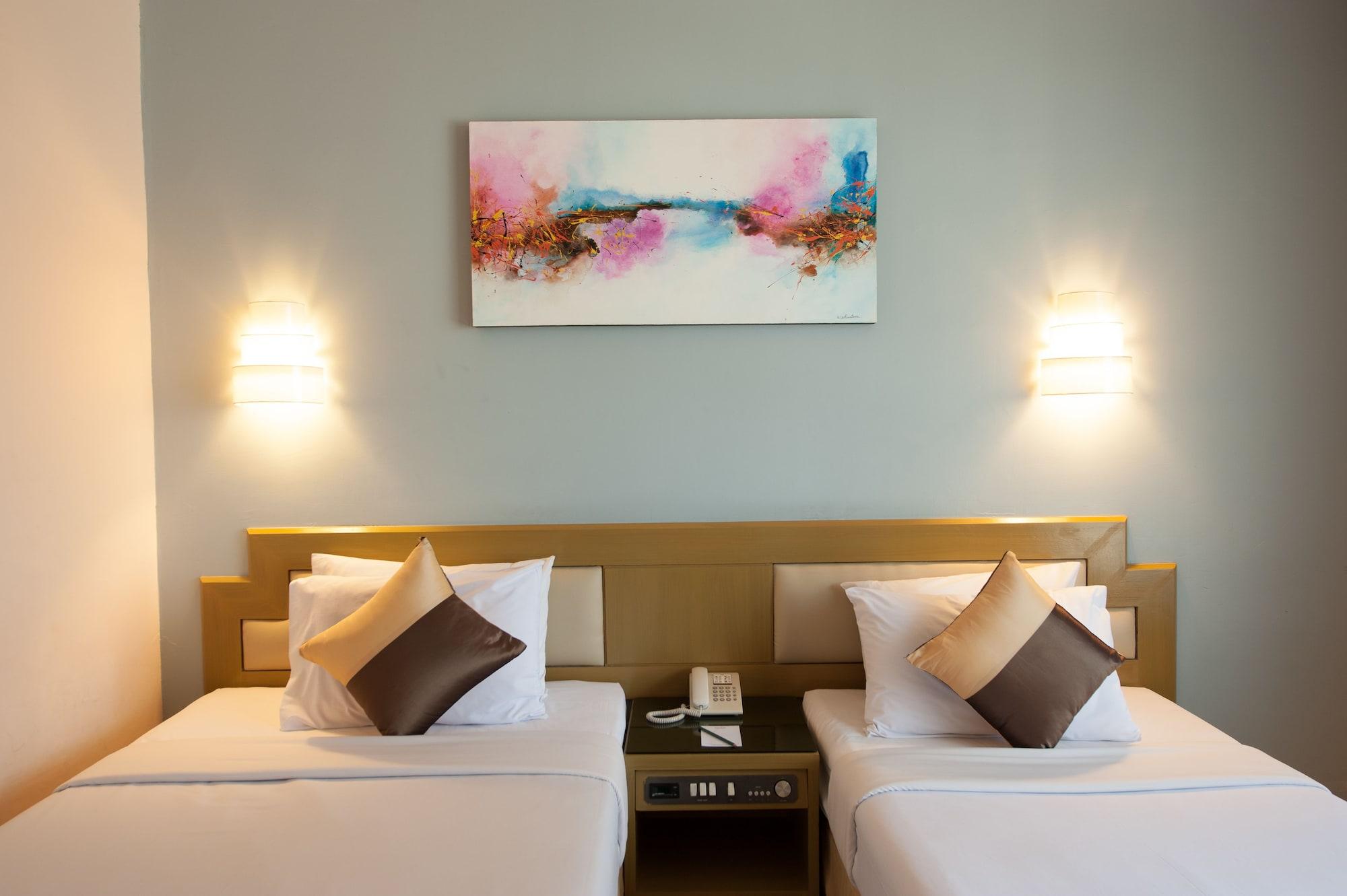 Hotel Pinnacle Lumpinee Park