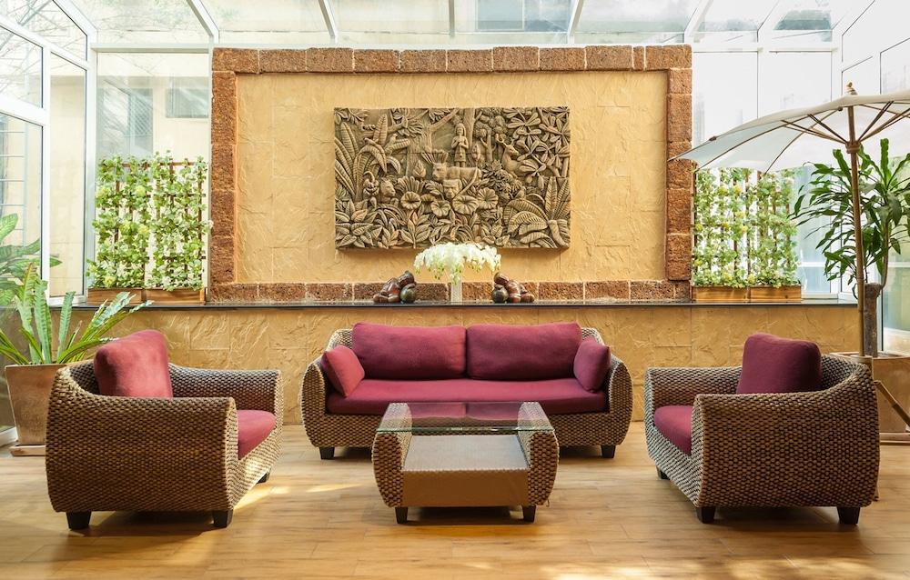 Pinnacle Lumpinee Park 3* Bangkok