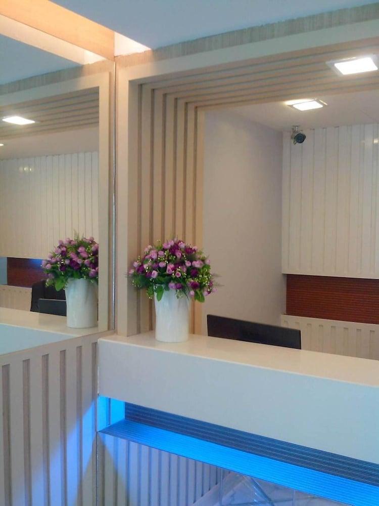 Hotell Nantra Ploenchit Bangkok