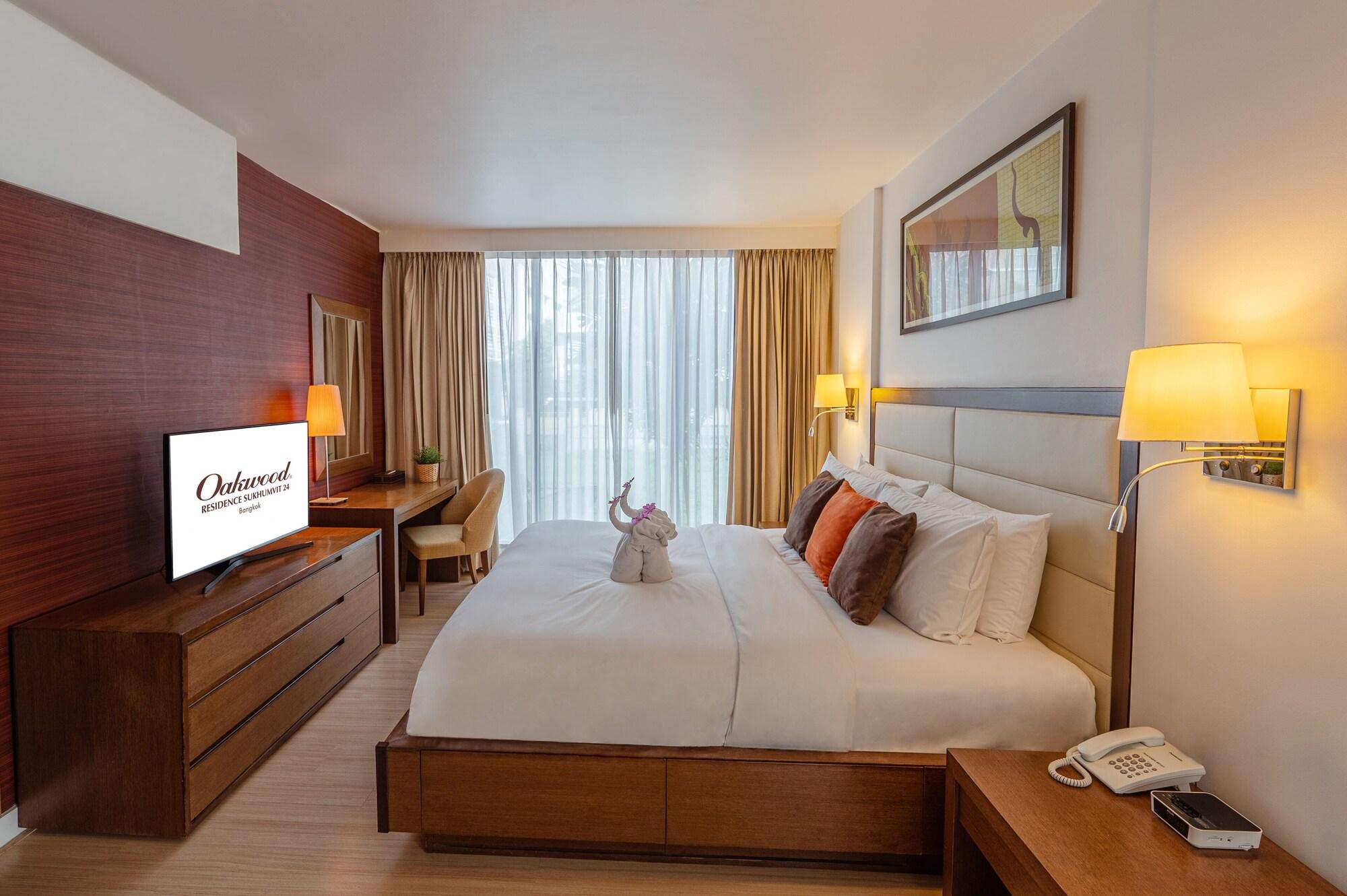 Oakwood Residencia Sukhumvit 24 Hotel