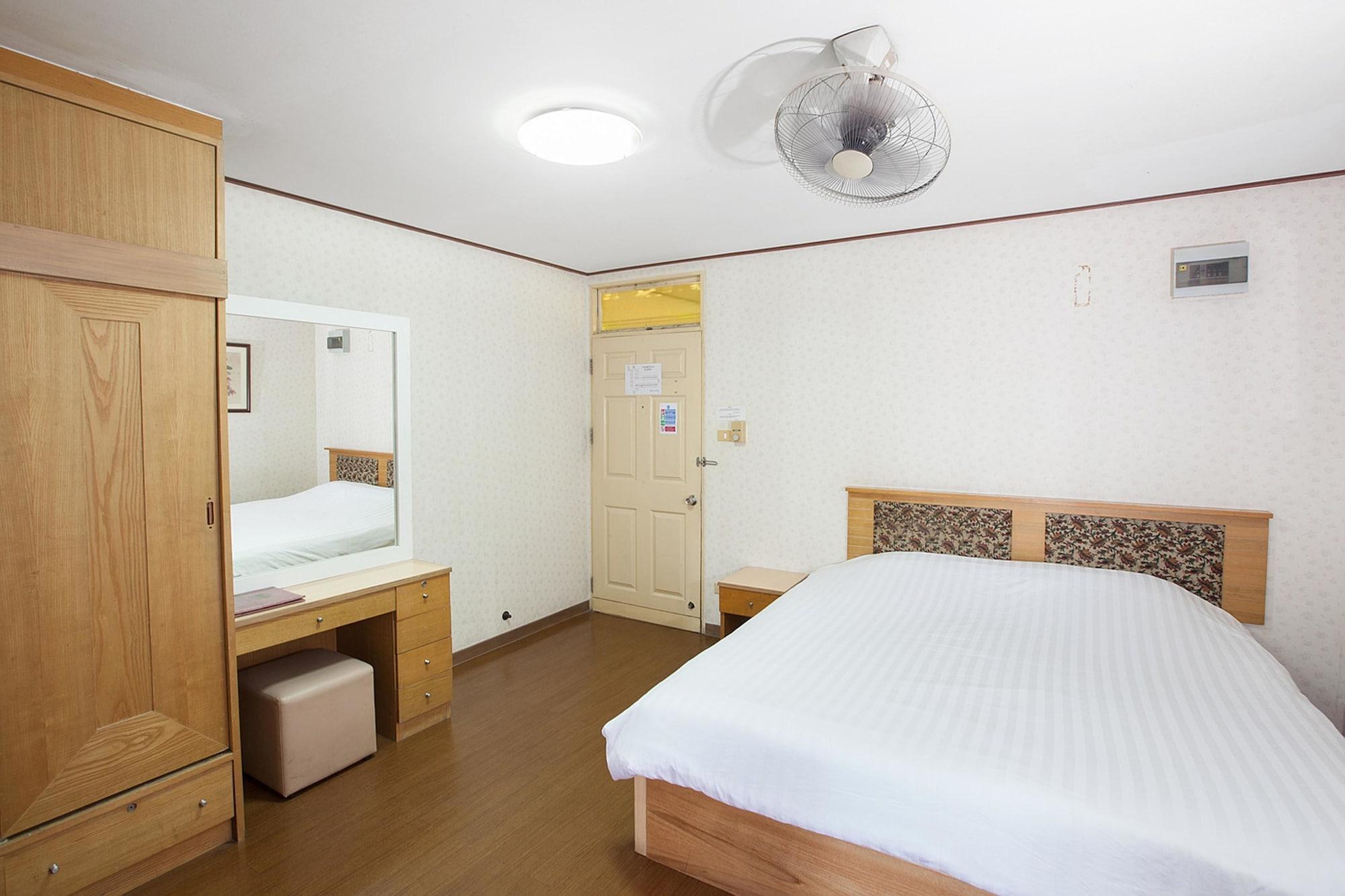 The Aiyapura 3* Bangkok
