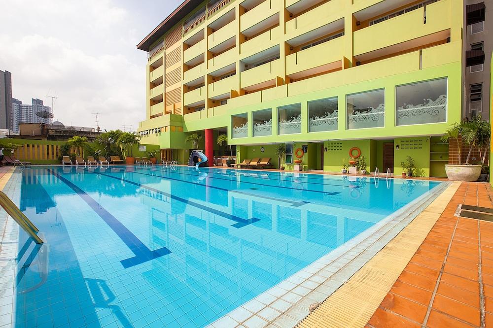 The Aiyapura Hotel Bangkok
