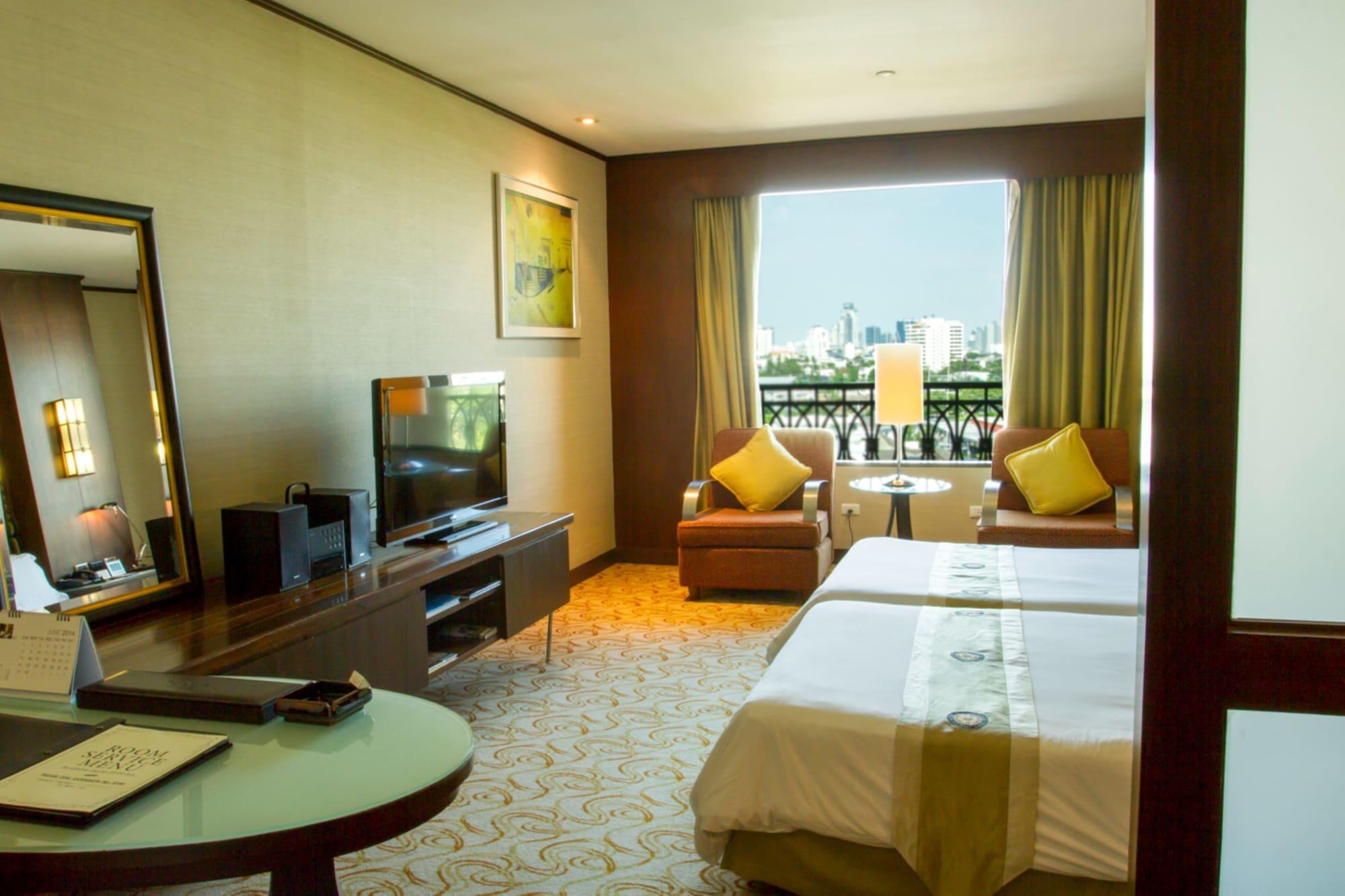 The Davis Khách sạn 4*