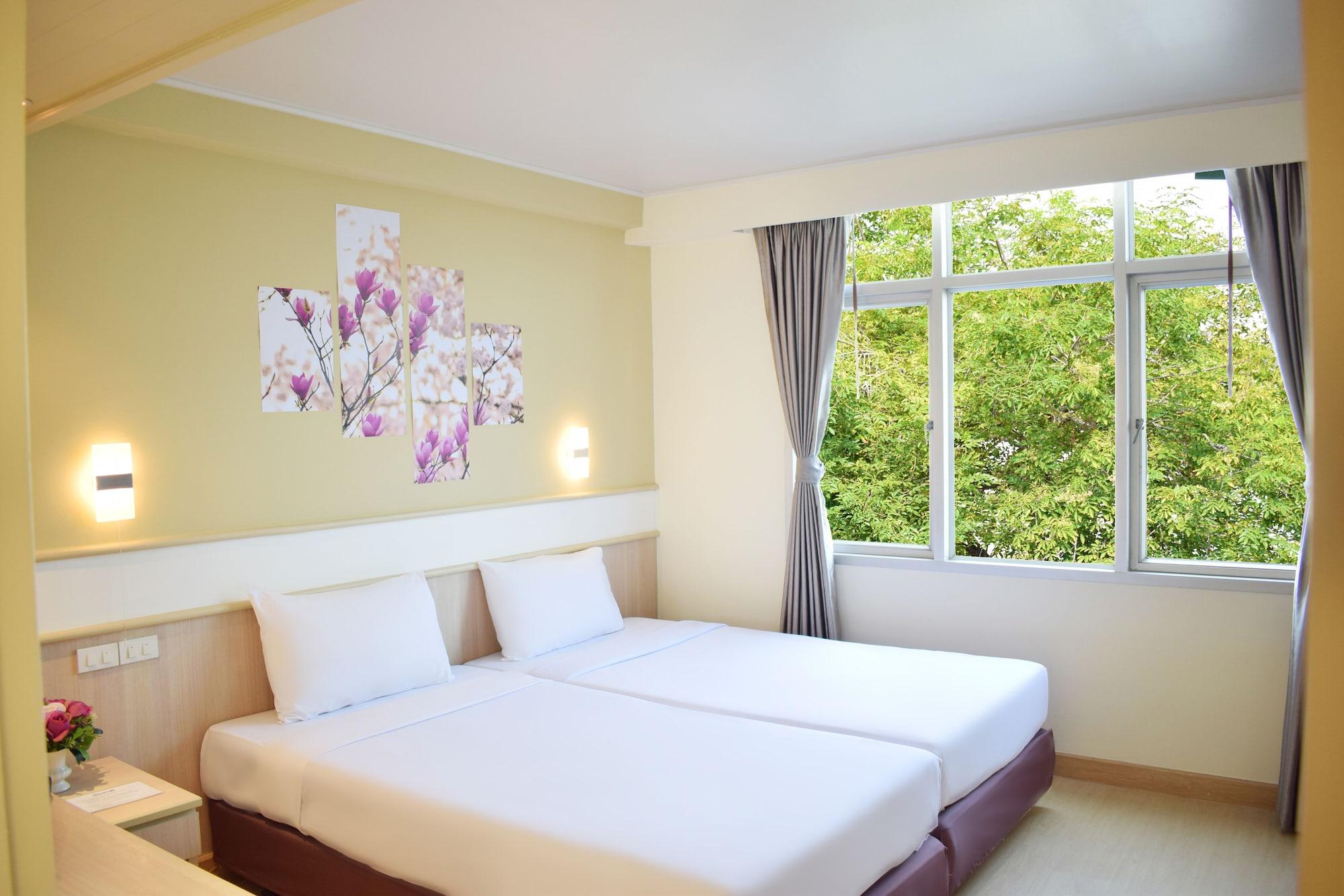 Trang Hotel, Bangkok