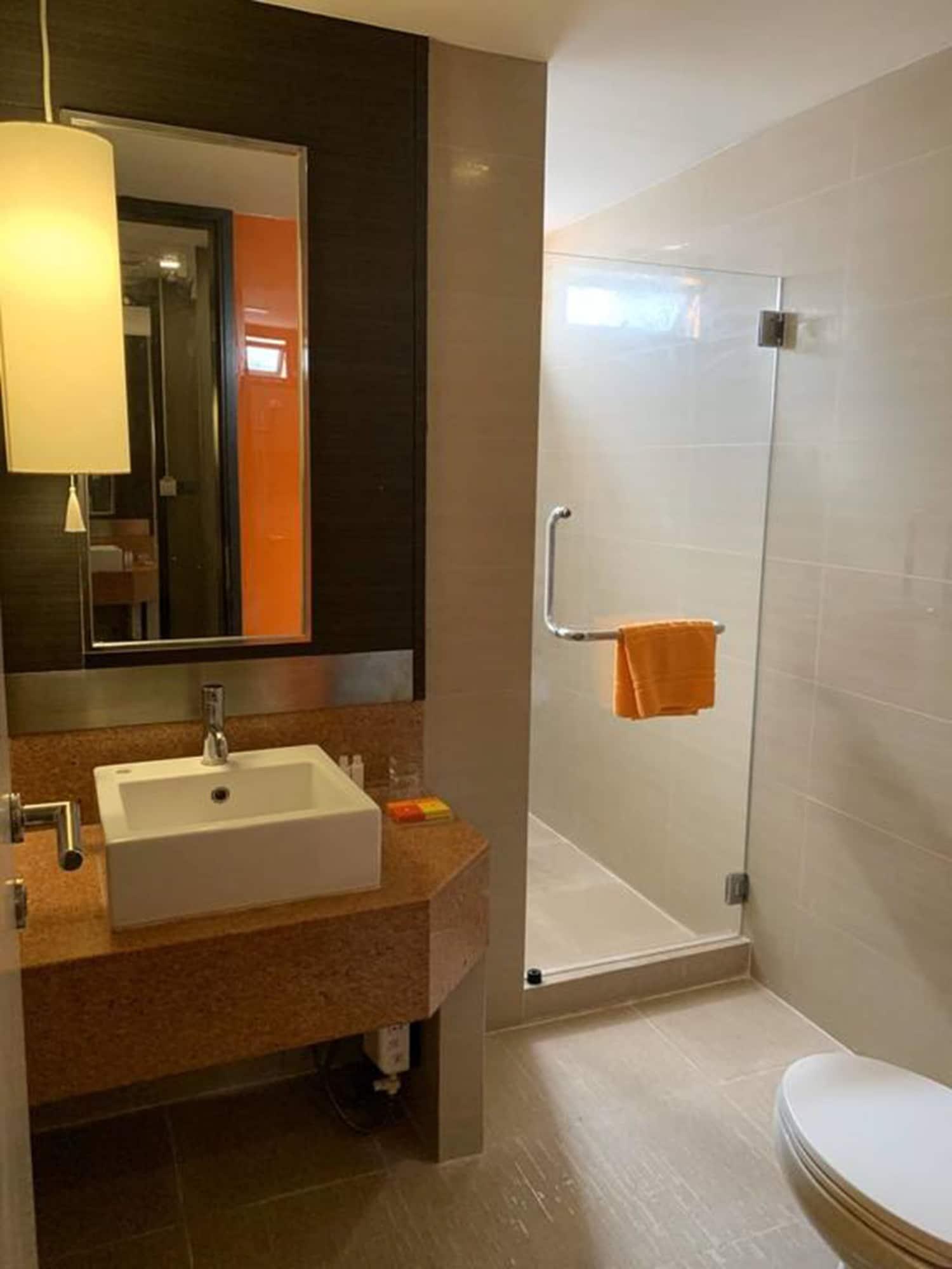 Tango Vibrant Living - Sha Extra Hotel Bangkok