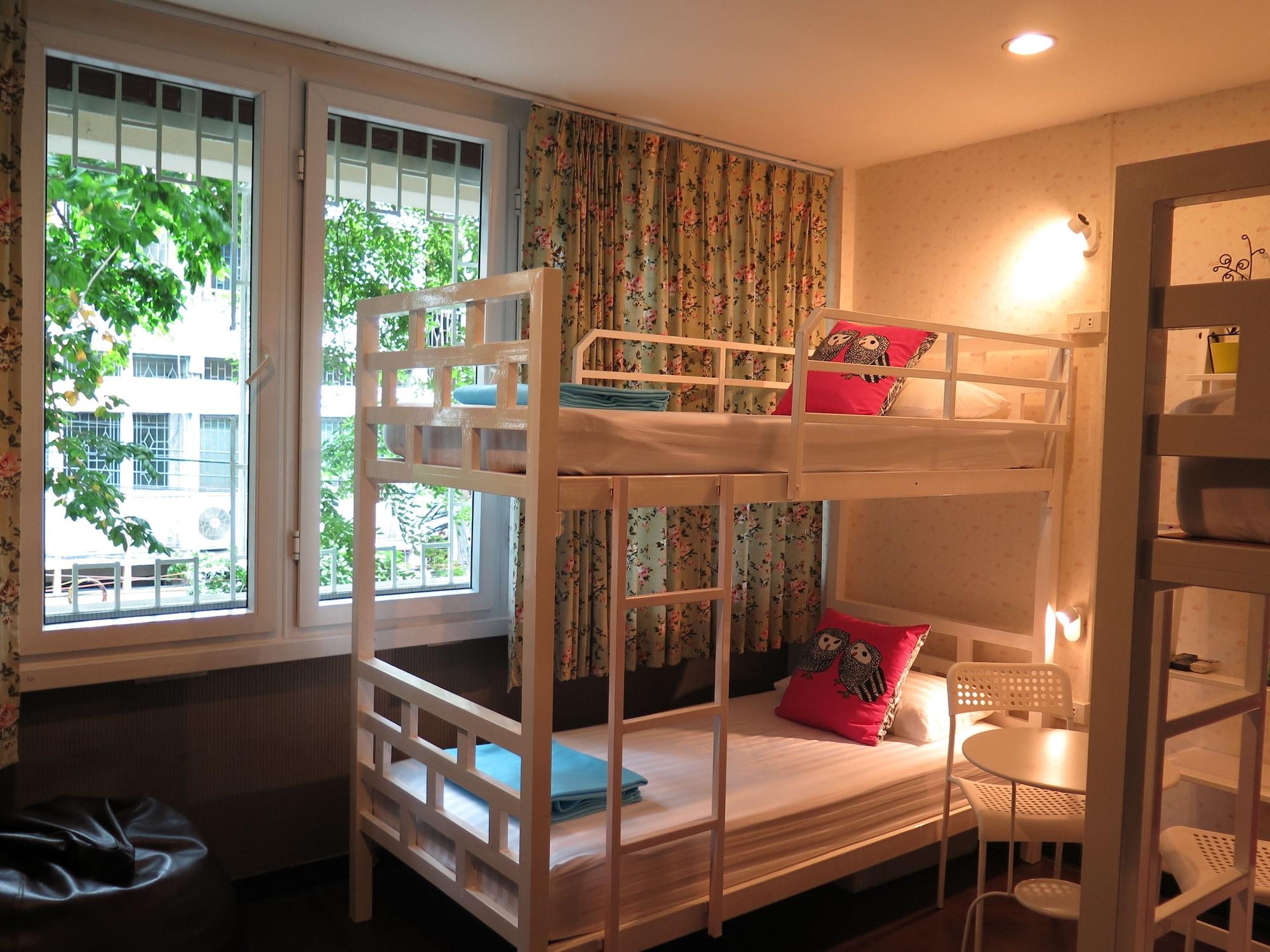 I-sleep Silom Vandrerhjem *