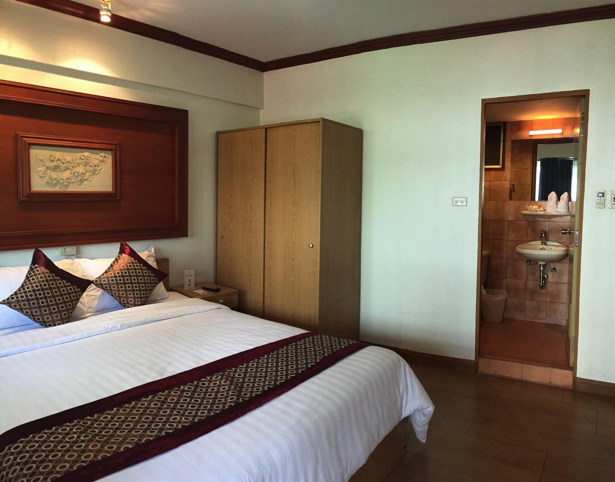Stable - Sha Certified 3* Bangkok