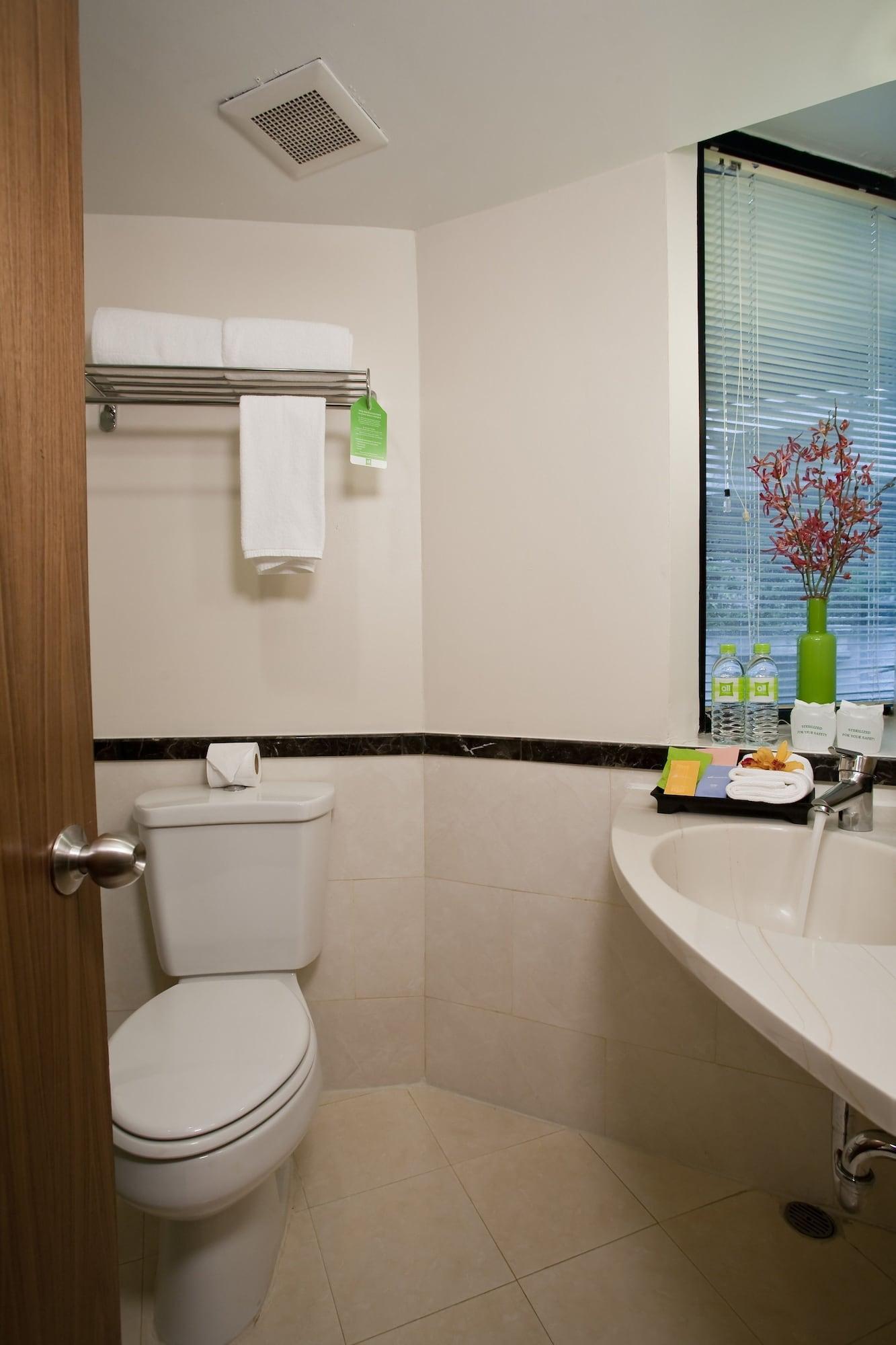 The Seasons Huamark Hotell
