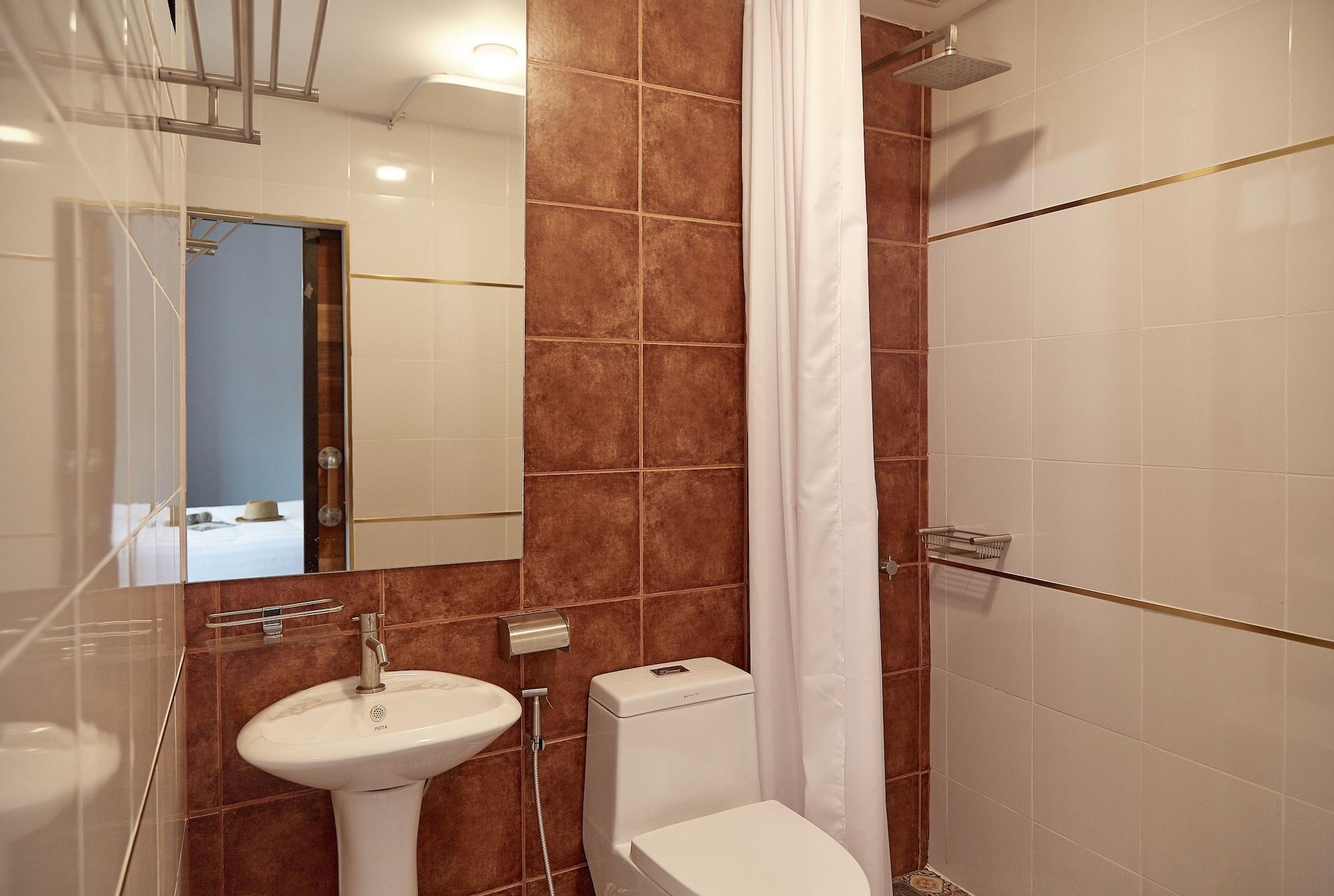 Hotel W22 By Burasari 3*