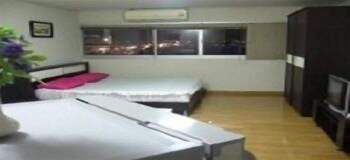 Impact Don Mueang Apartment
