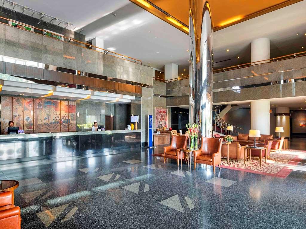 Novotel Bangna Hotell 4*