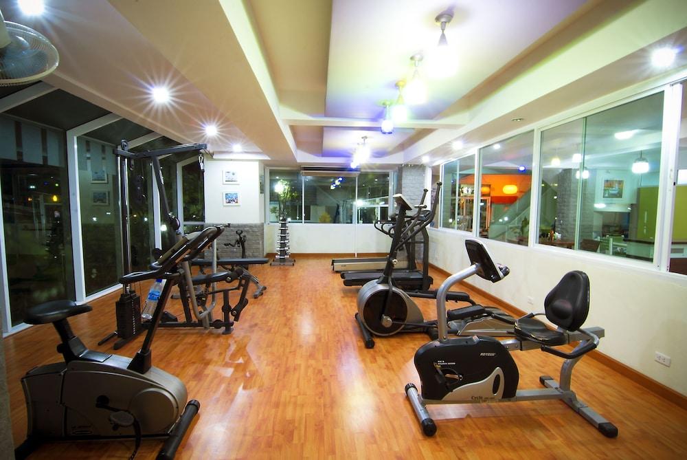 Hi Life Hotel 4*
