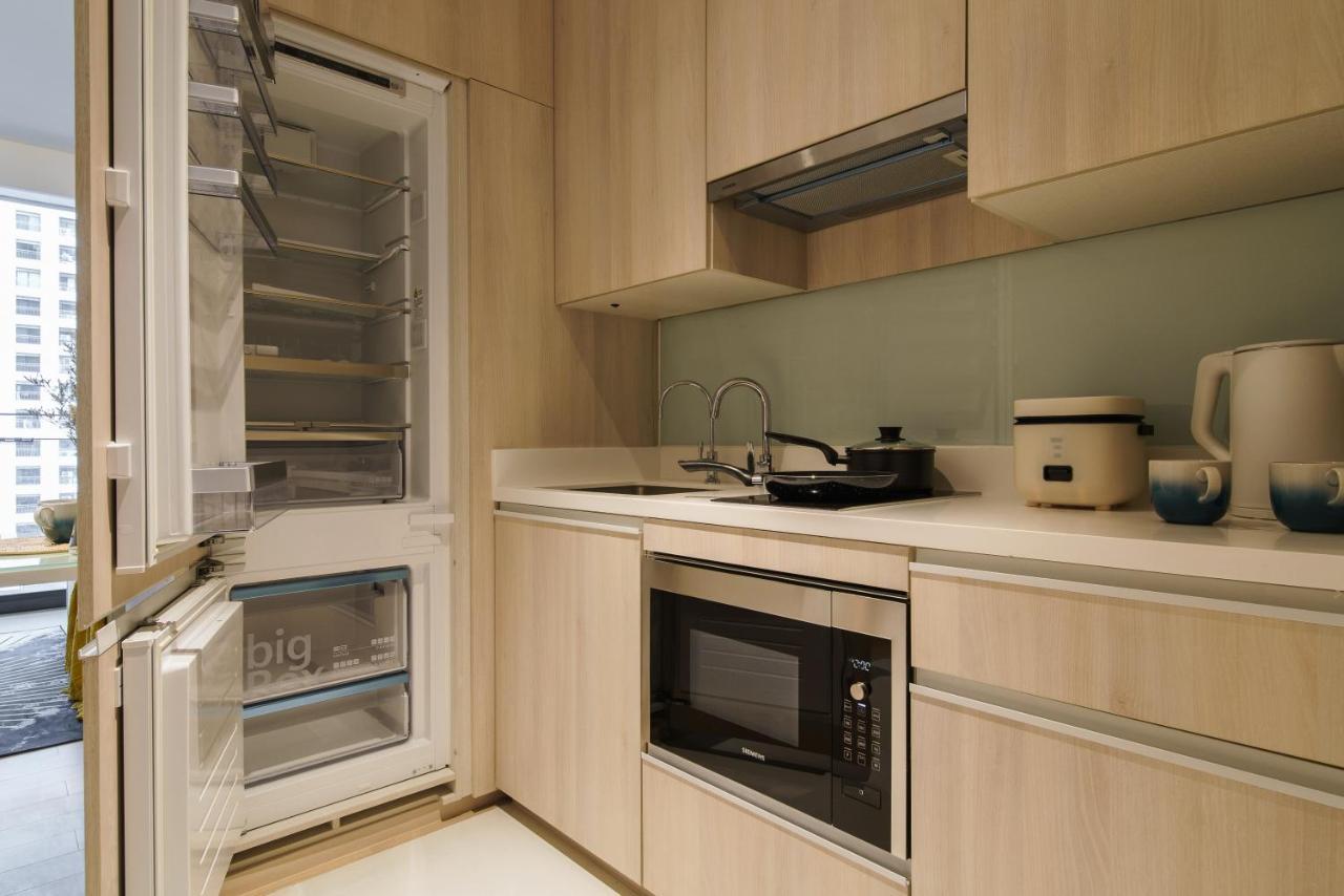 Sukhumvit 11#luxury#pool#gym#bts Nana&mrt Sukhumvit#1br#max2ppl * Bangkok