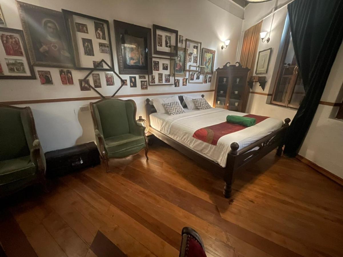 103 - Bed And Brews Khách sạn 3*