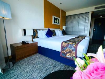 Hotel Amaranth Suvarnabhumi - Free Suvarnabhumi Airport Shuttle
