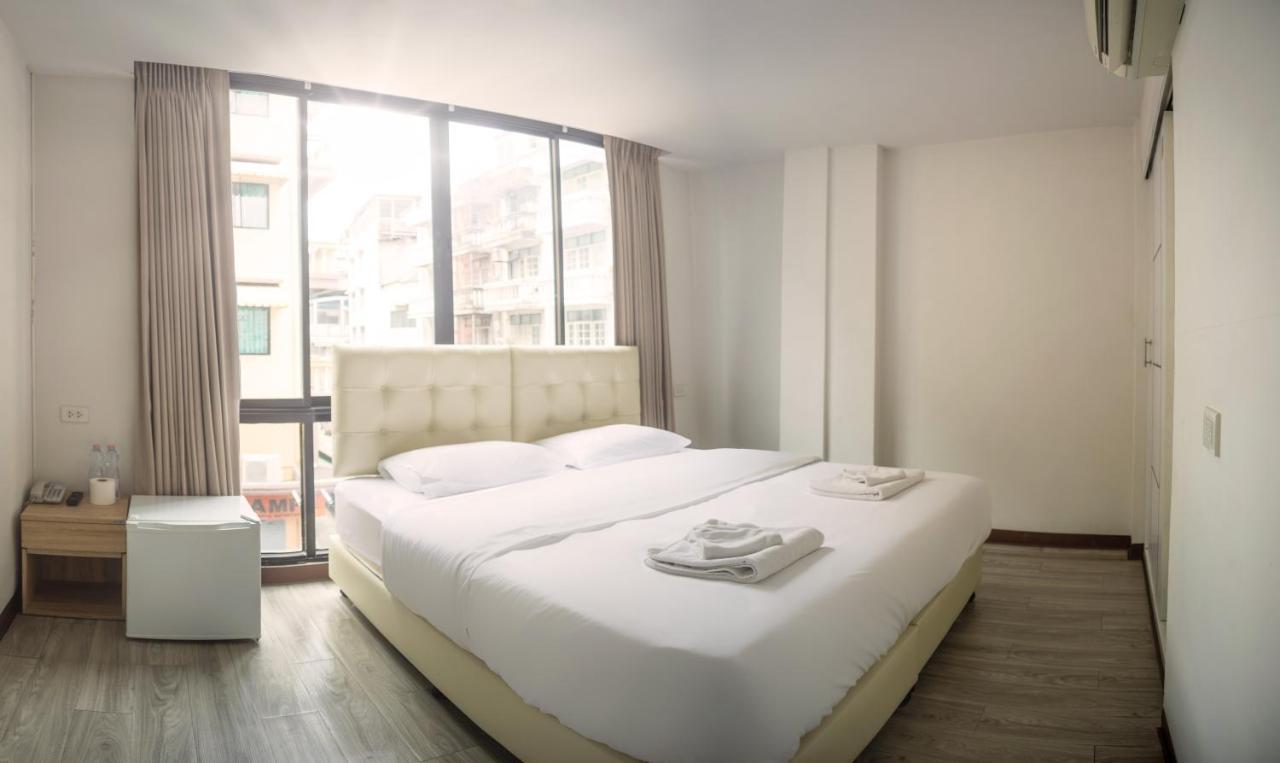 Le Bonheur Poshtel Albergue Banguecoque