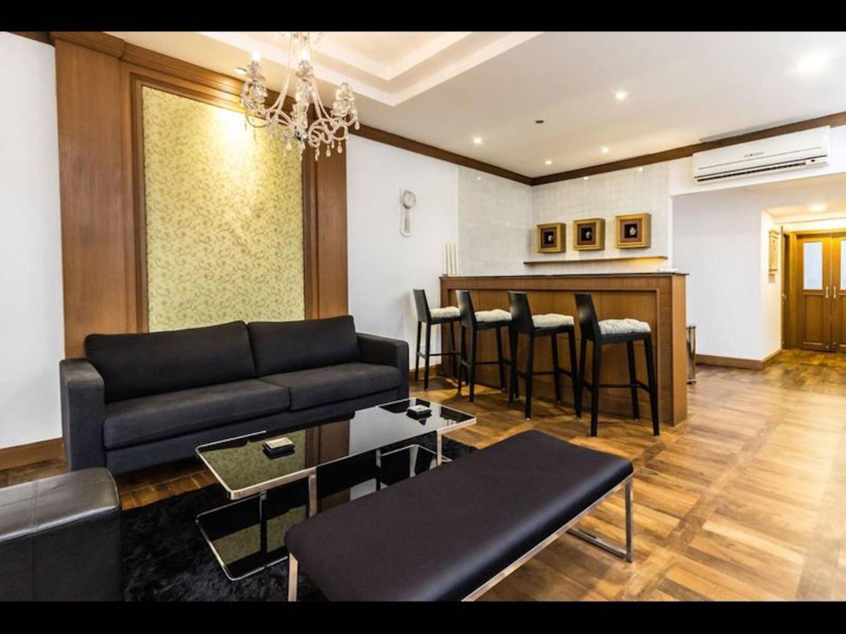 Fabulous Ground Floor Dasiri Downtown Apartment