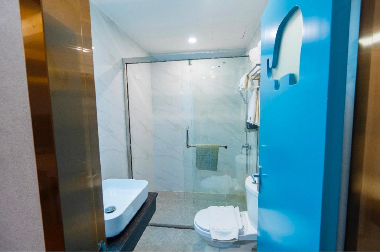 Sapphire Silom Khách sạn 5*