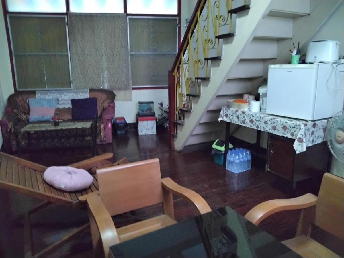 Hostel Danee *