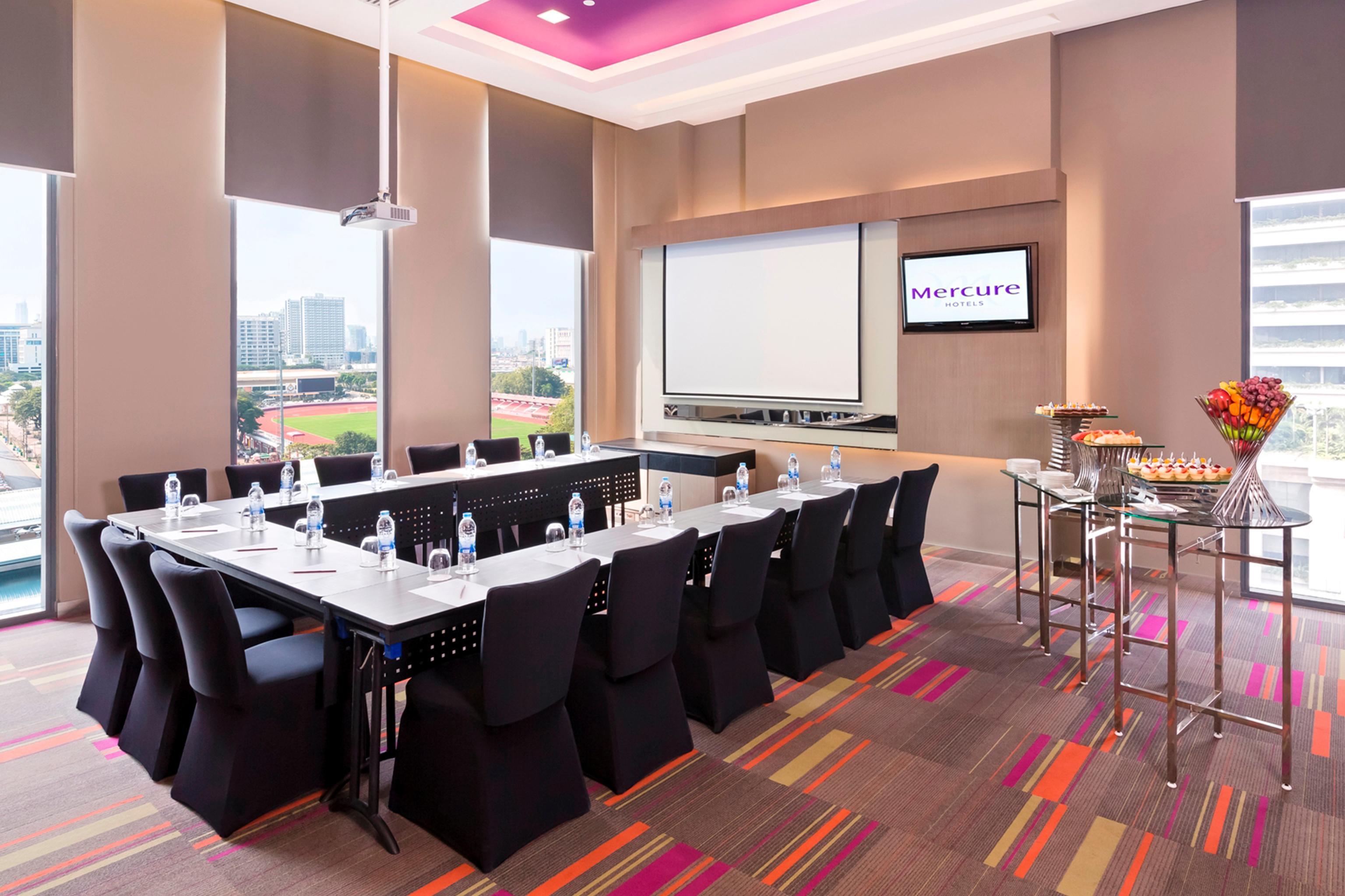 Khách sạn Mercure Siam