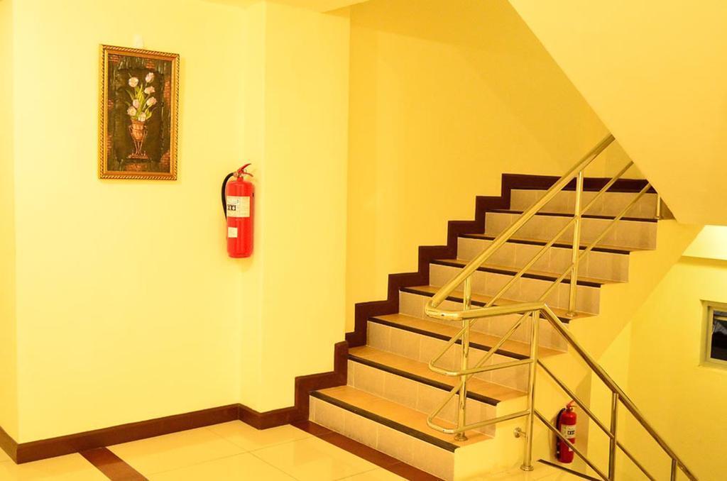 Khách sạn Aravinda Living Bangkok