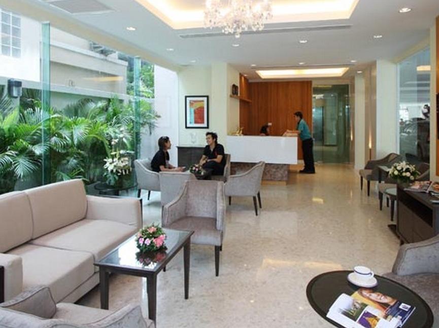 D Varee Montara Thonglor 25