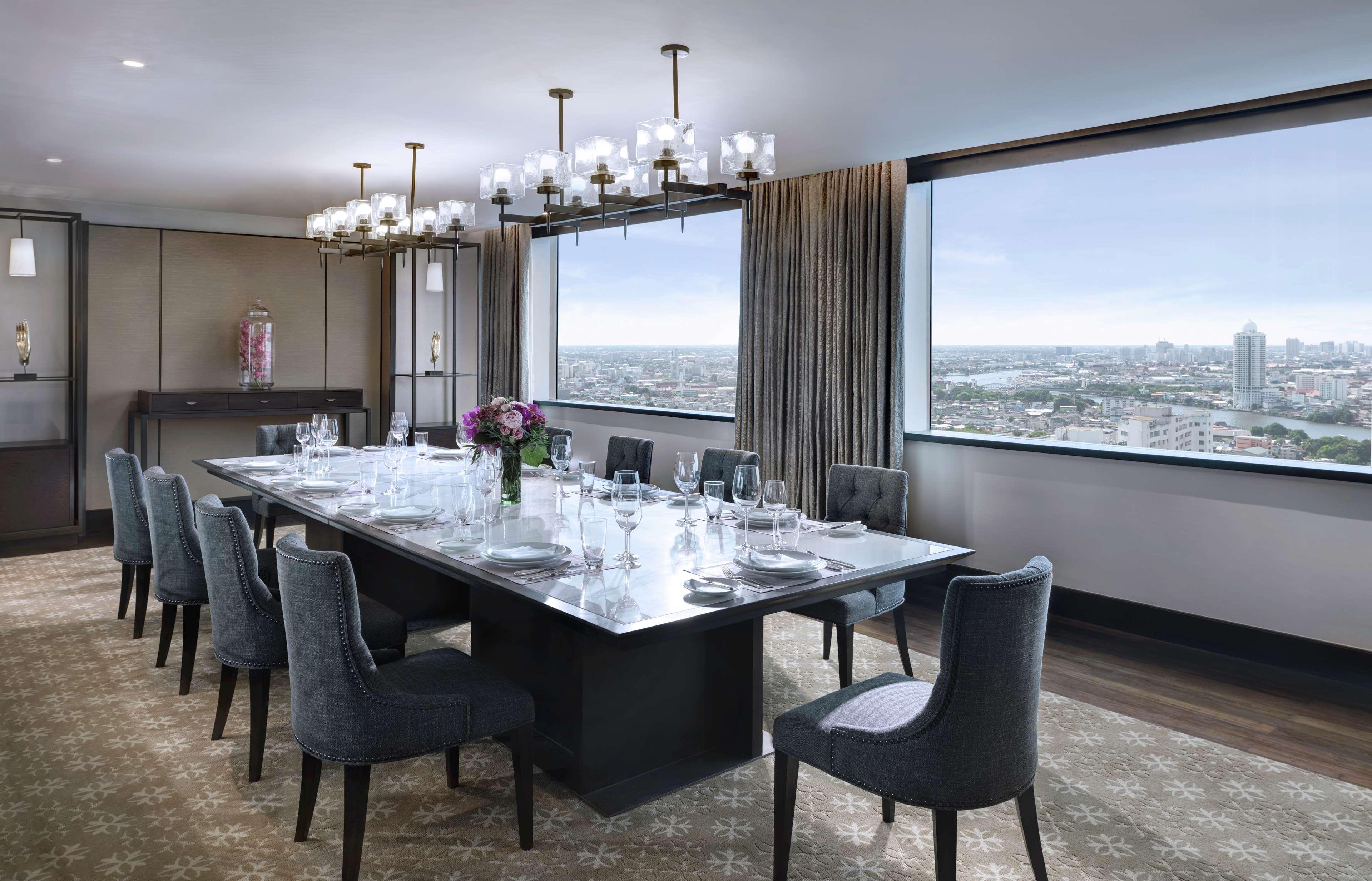 Millennium Hilton Hotel
