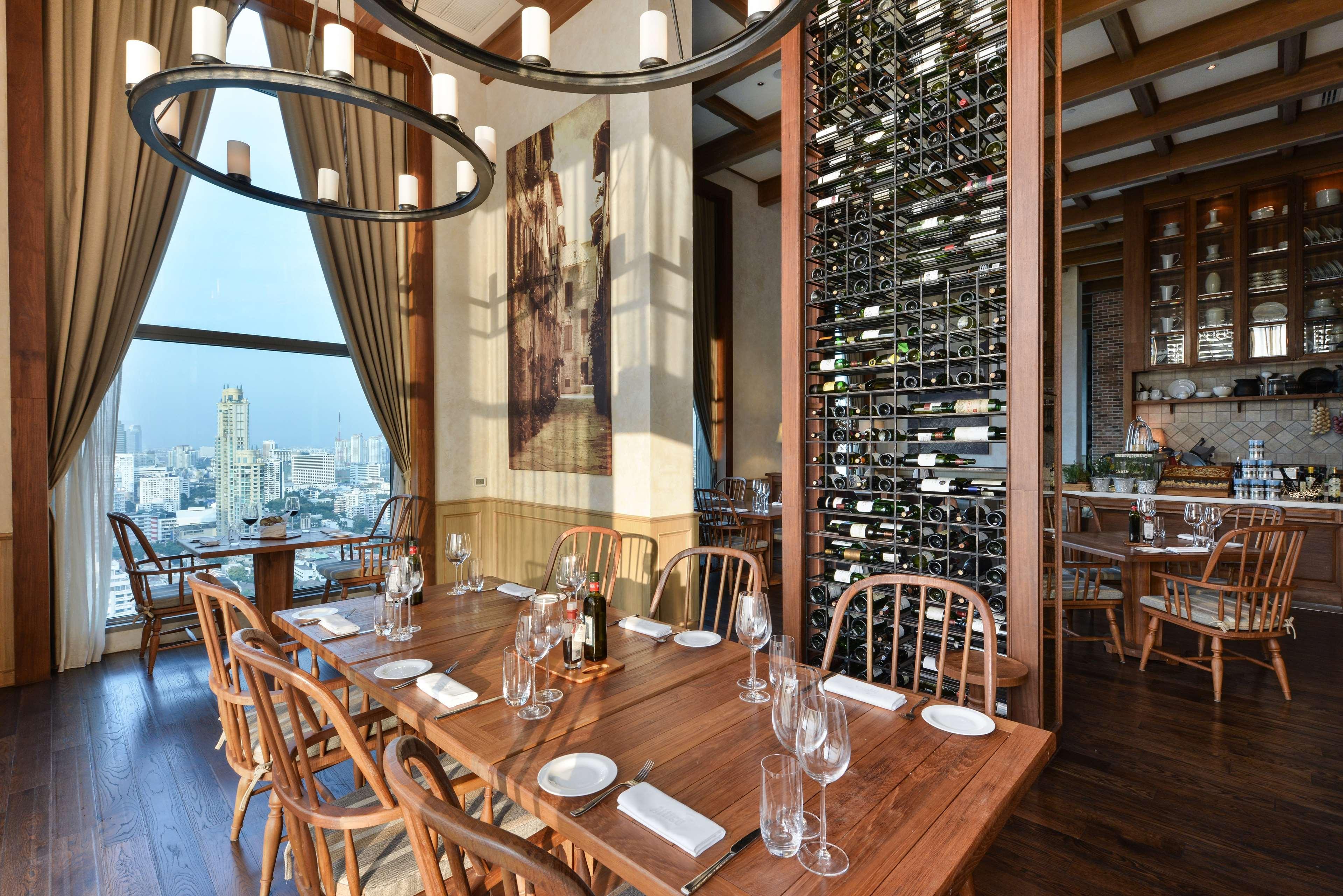 Radisson Blu Plaza 5* Bangkok