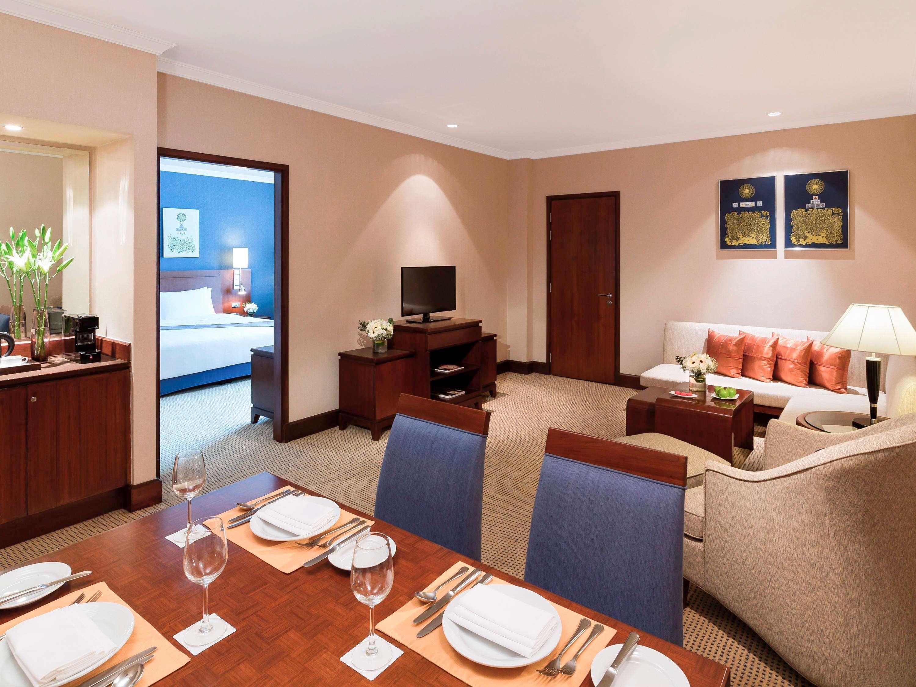 Hotell Hyatt Regency Suvarnabhumi Airport 4*