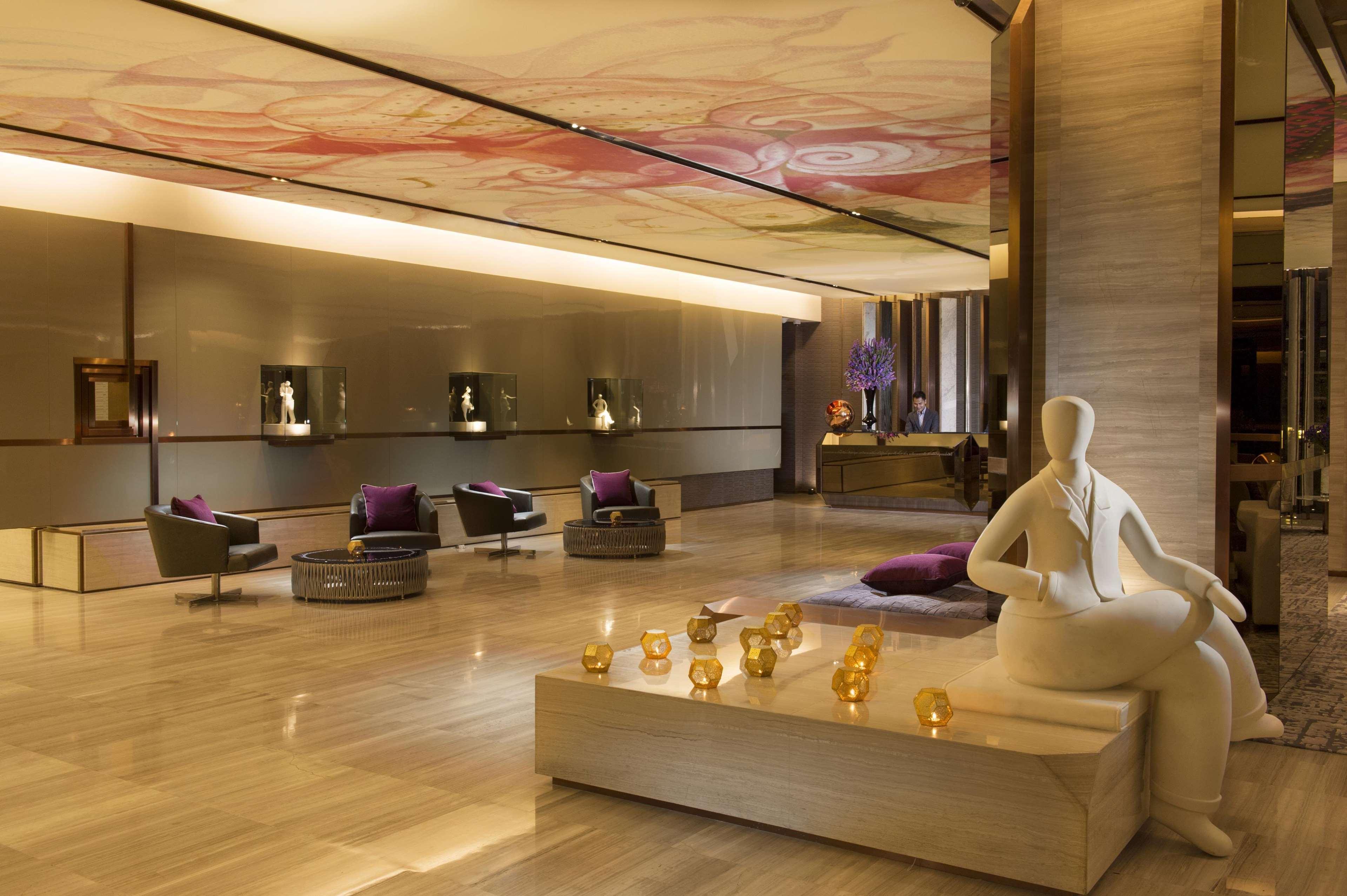 Hotell Hilton Sukhumvit 5*