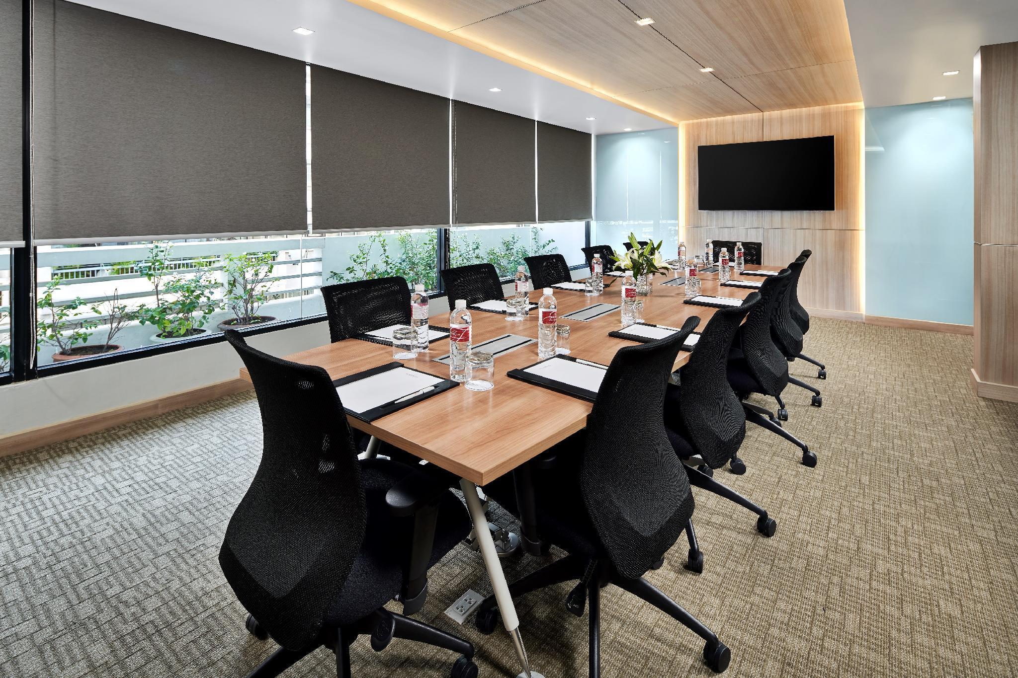 Fraser Sukhumvit Apartahotel 5*
