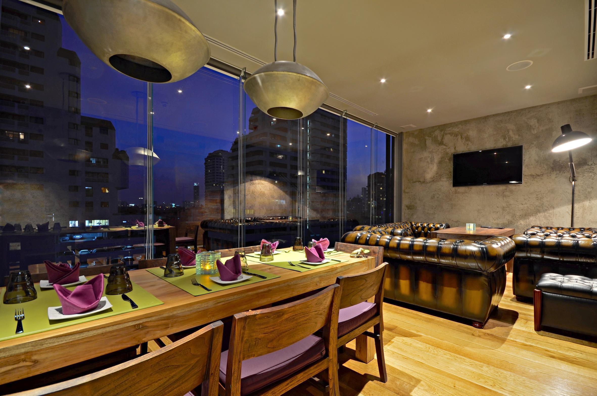 Galleria Sukhumvit 10 By Compass Hospitality Hotel Bangkok