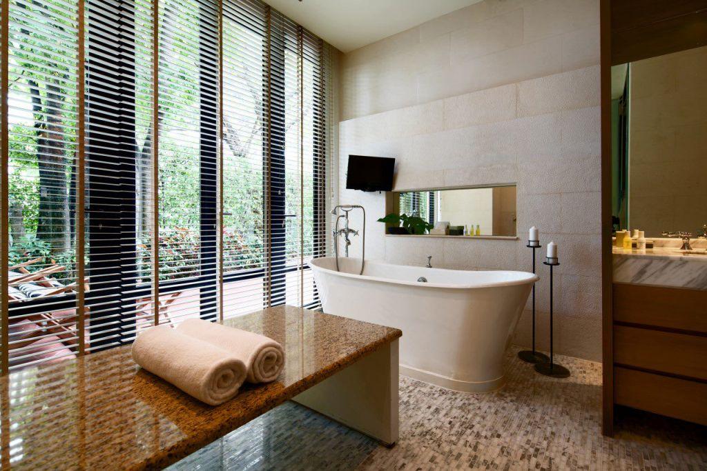 Grand Hyatt Erawan Khách sạn
