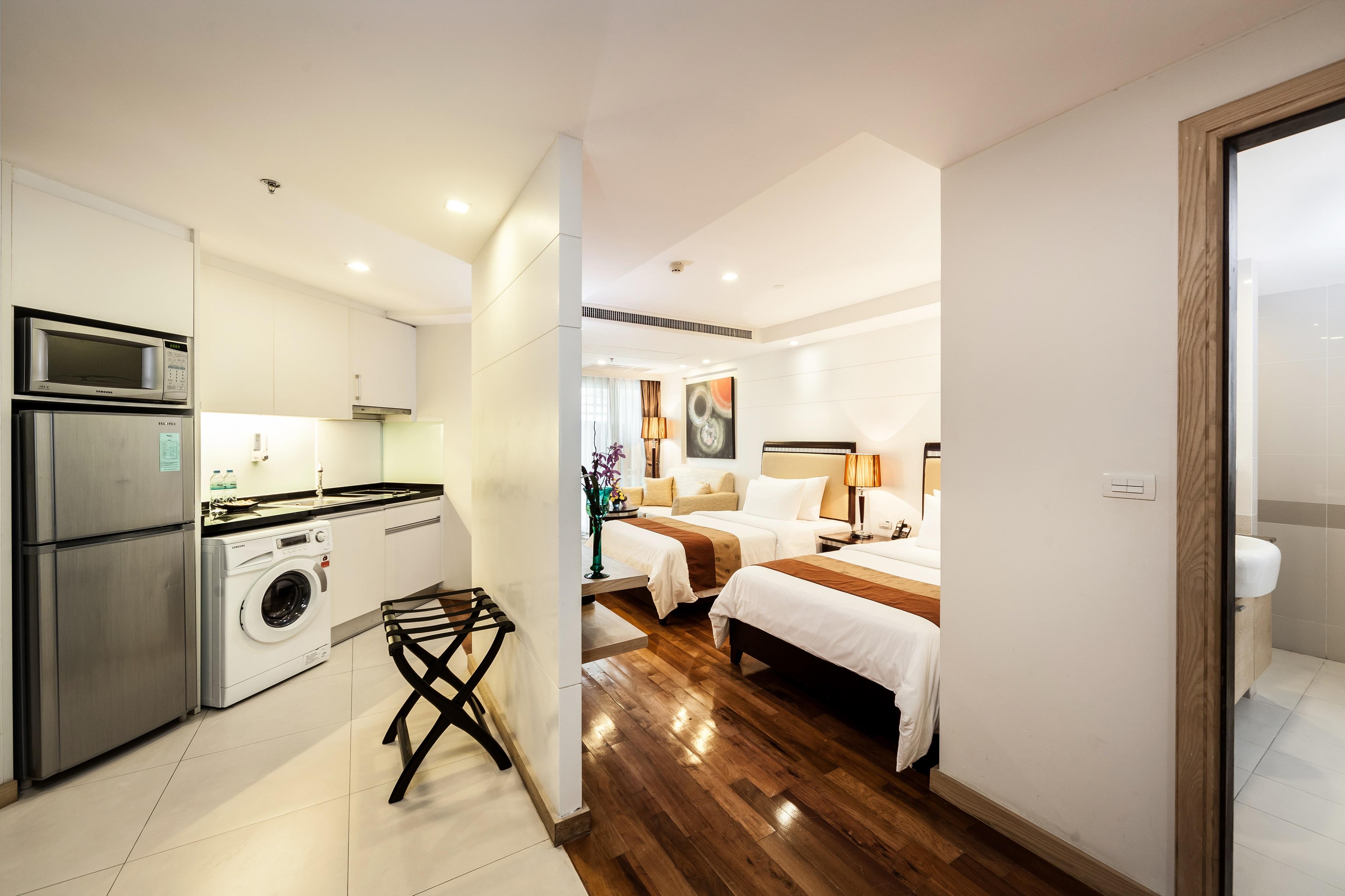 Adelphi Grande Sukhumvit Khách sạn 4*